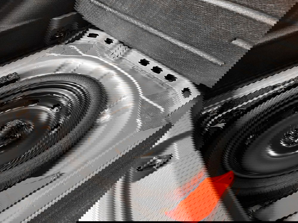 Volkswagen T-Roc usata a Padova (17)