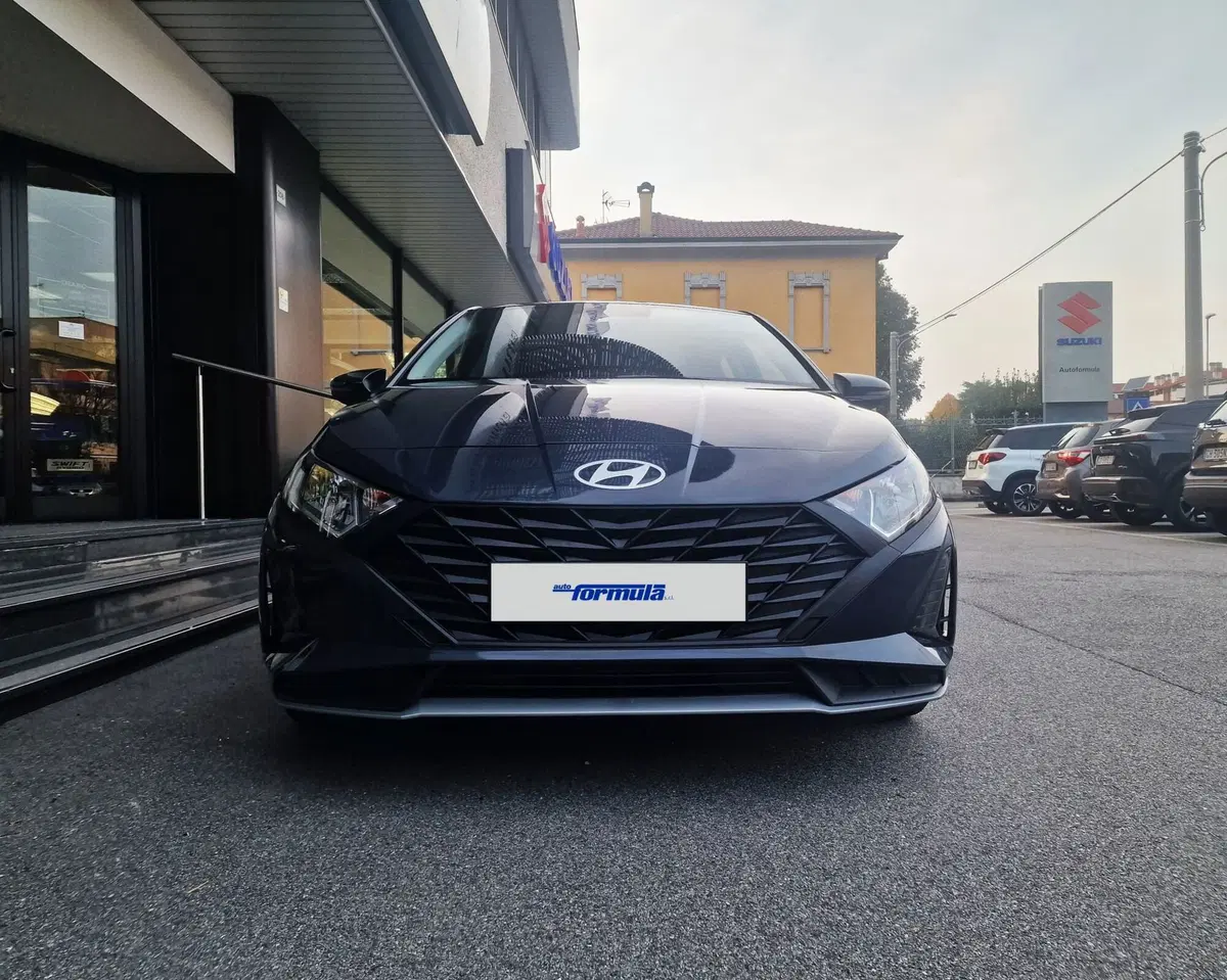Hyundai i20 nuova a Milano (2)