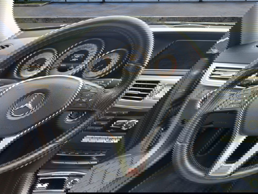 Mercedes-Benz Classe E usata a Cosenza (10)