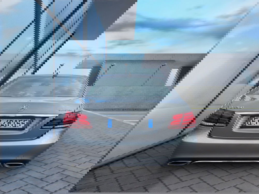 Mercedes-Benz Classe E usata a Cosenza (5)