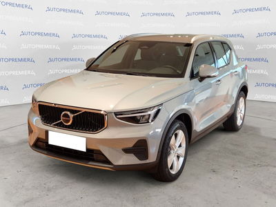 Volvo XC40 B3 automatico Core del 2025 usata a Como