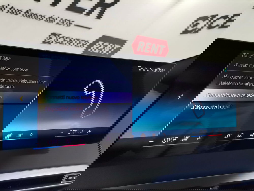 BMW iX usata a Salerno (18)