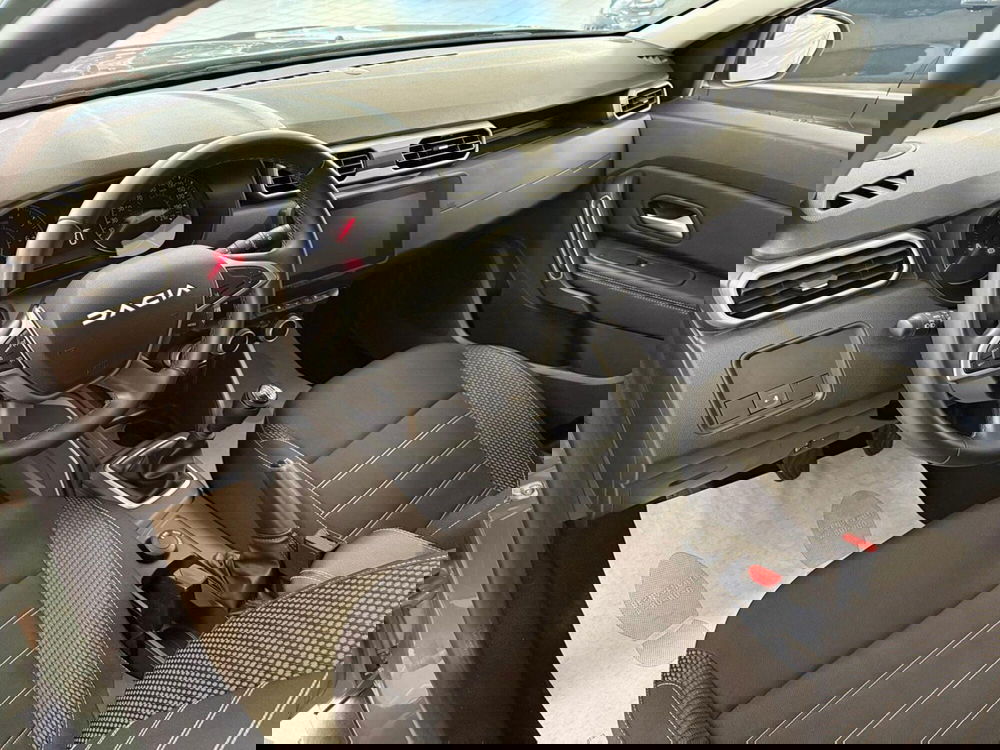 Dacia Duster usata a Brescia (13)