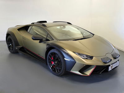 Lamborghini Hurac&aacute;n Coup&eacute; Sterrato 5.2 610 awd del 2024 usata a Casalecchio di Reno