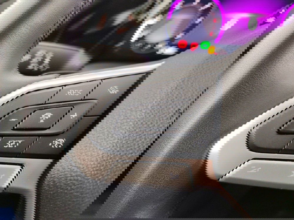 Volkswagen Golf usata a Massa-Carrara (15)