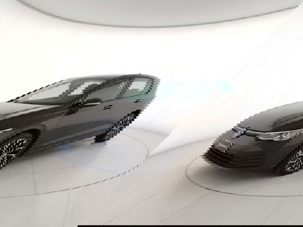 Volkswagen Golf usata a Massa-Carrara