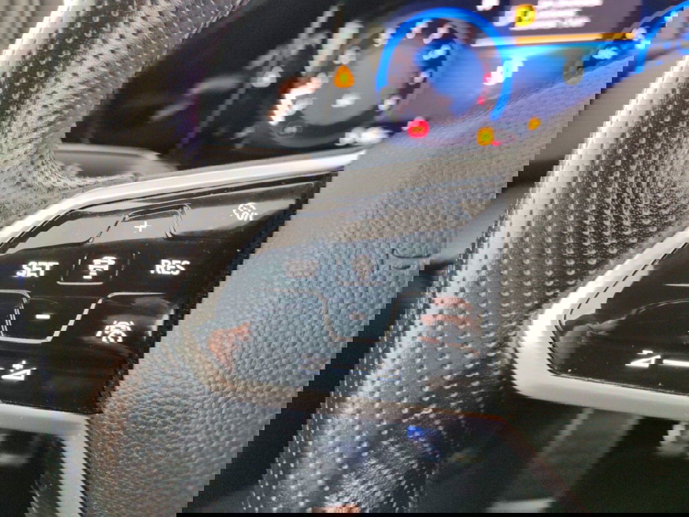 Volkswagen Golf usata a Massa-Carrara (14)