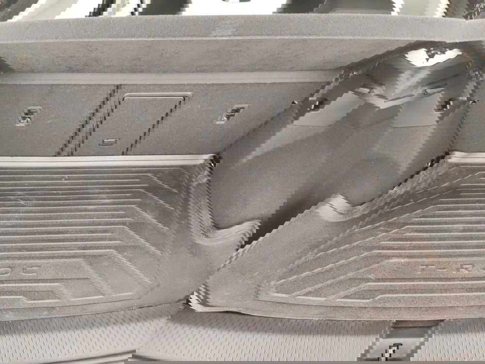 Volkswagen T-Roc usata a Massa-Carrara (16)