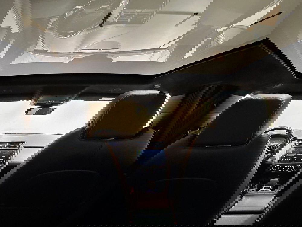 Jaguar E-Pace usata a Varese (11)