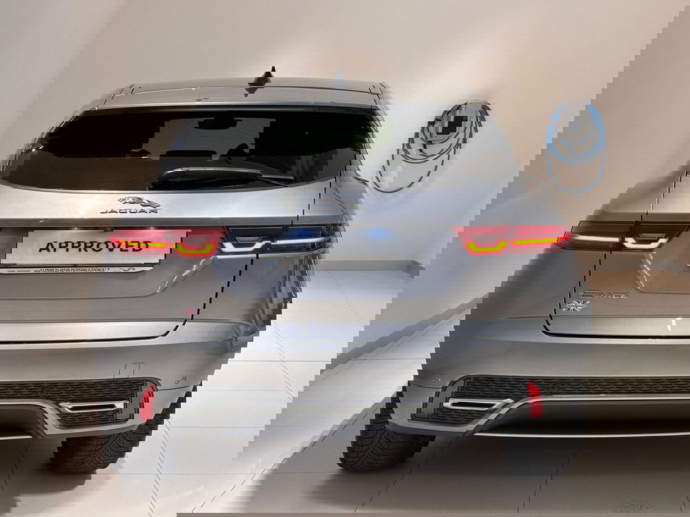 Jaguar E-Pace usata a Varese (7)