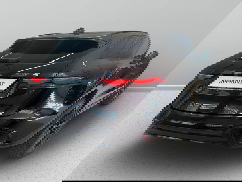 Jaguar F-Pace usata a Varese (2)