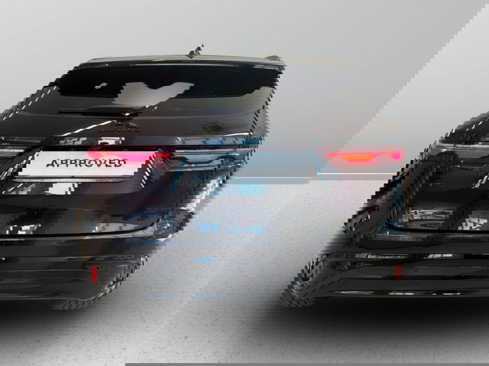 Jaguar F-Pace usata a Varese (7)