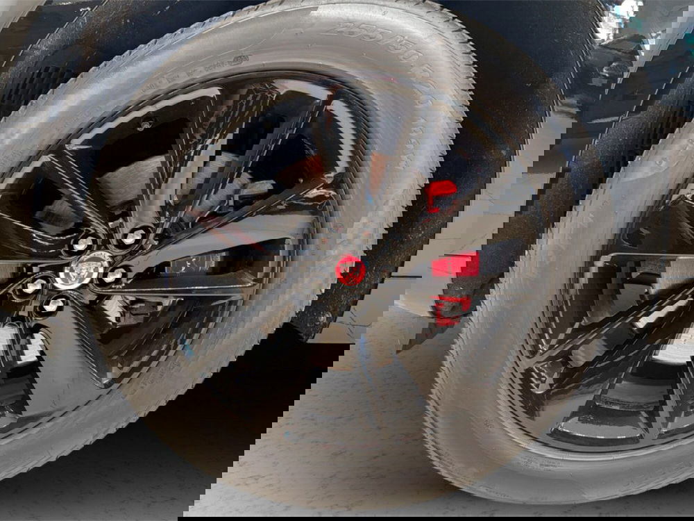 Jaguar F-Pace usata a Varese (9)