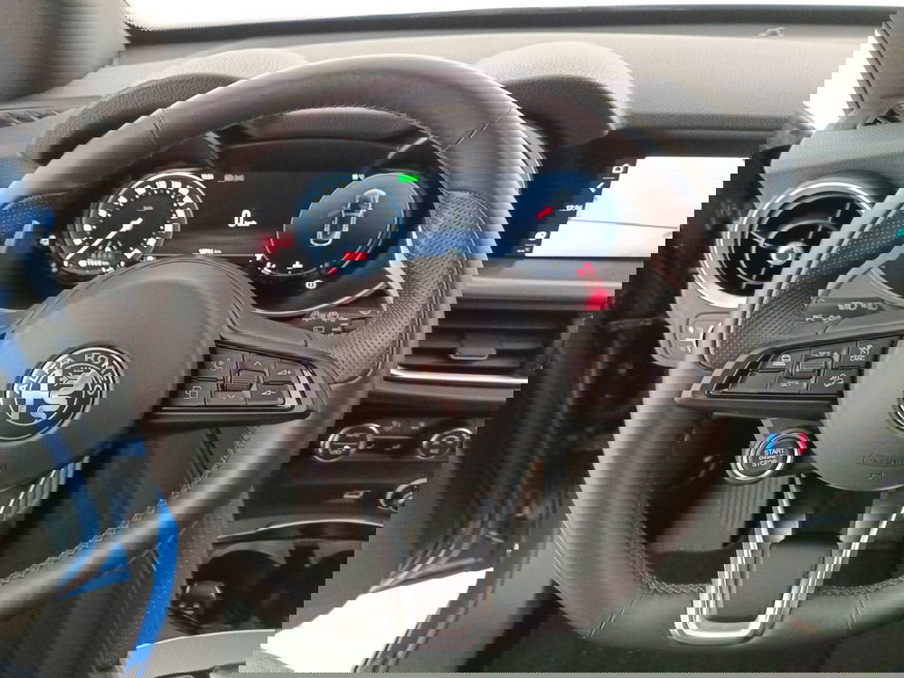 Alfa Romeo Stelvio usata a Treviso (14)