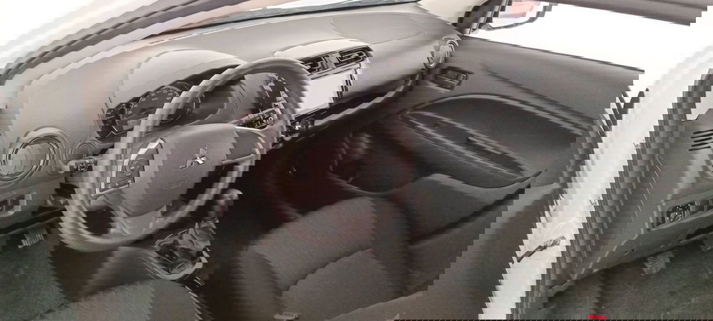 Mitsubishi Space Star usata a Treviso (9)