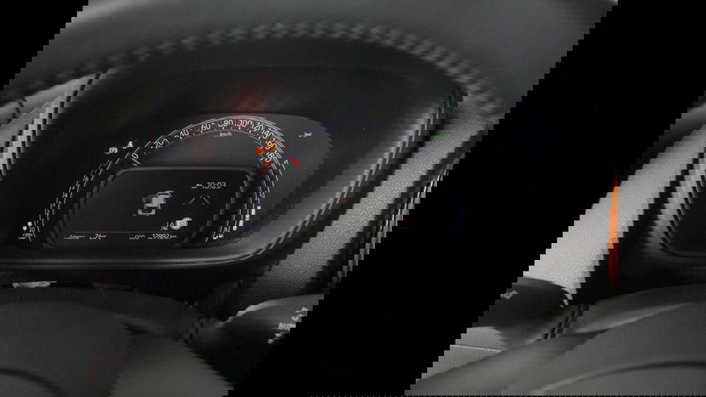 Toyota Aygo X usata a Palermo (11)