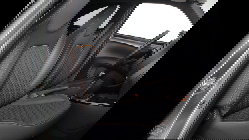 Toyota Aygo X usata a Palermo (6)