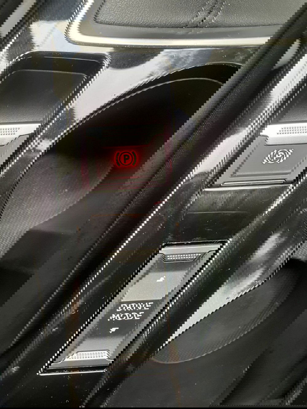 Peugeot 2008 usata a Lucca (12)