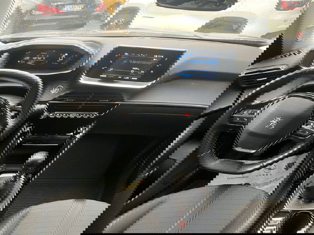 Peugeot 2008 usata a Lucca (9)