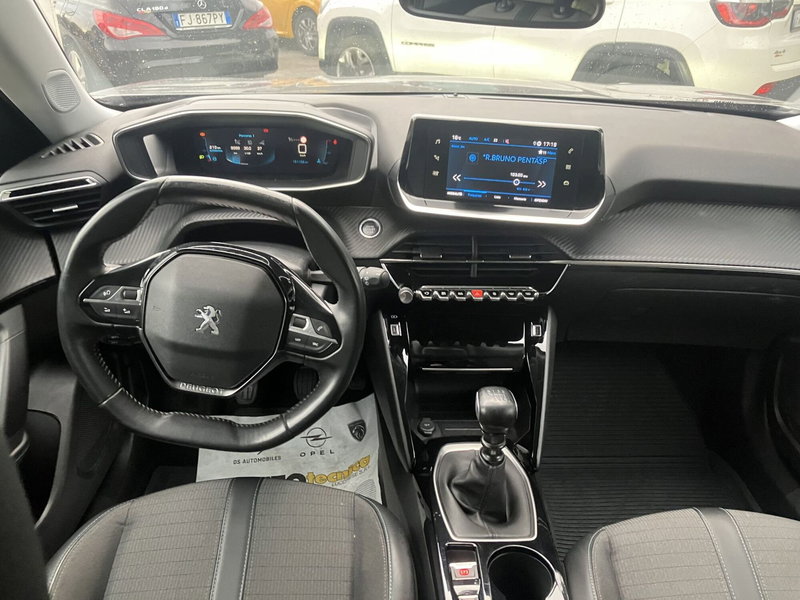Peugeot 2008 usata a Lucca (9)