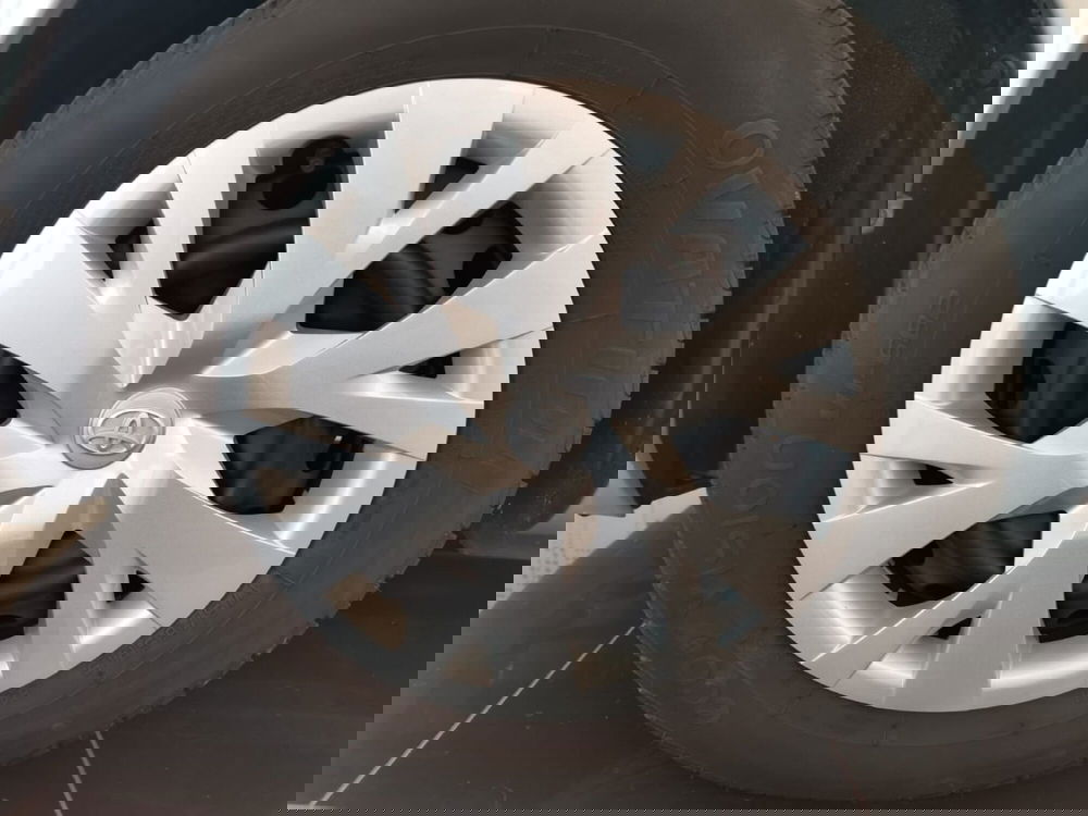 Toyota Yaris usata a Bergamo (13)