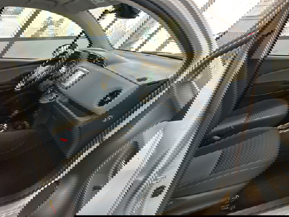 Toyota Yaris usata a Bergamo (6)