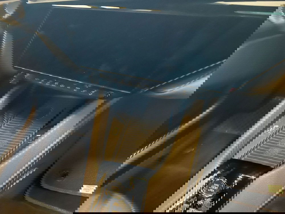 Alfa Romeo Junior nuova a Salerno (14)