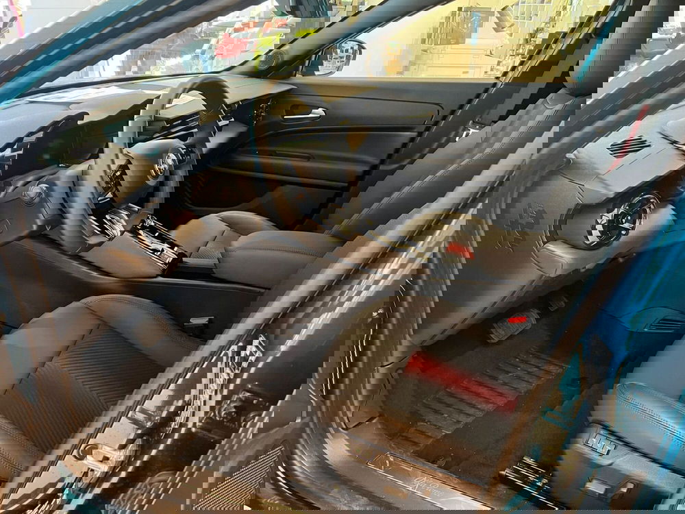 Alfa Romeo Junior nuova a Salerno (6)