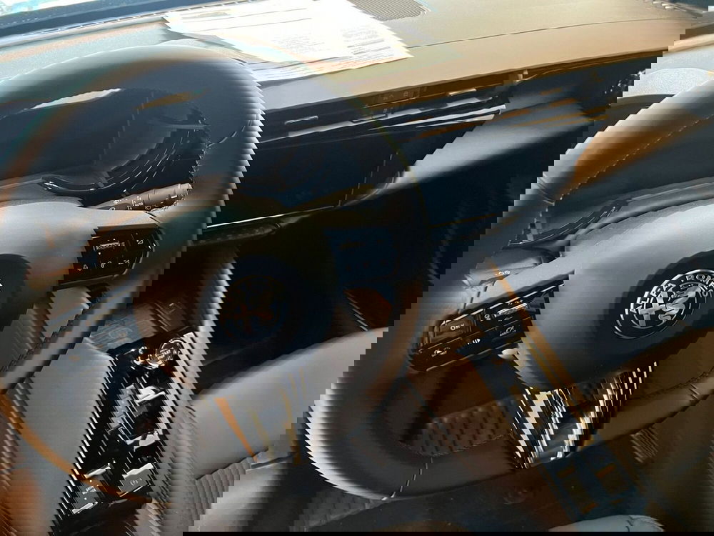 Alfa Romeo Junior nuova a Salerno (8)