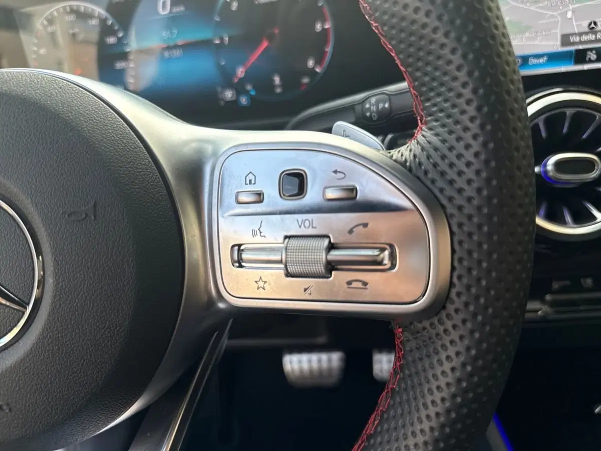 Mercedes-Benz GLB usata a Firenze (19)