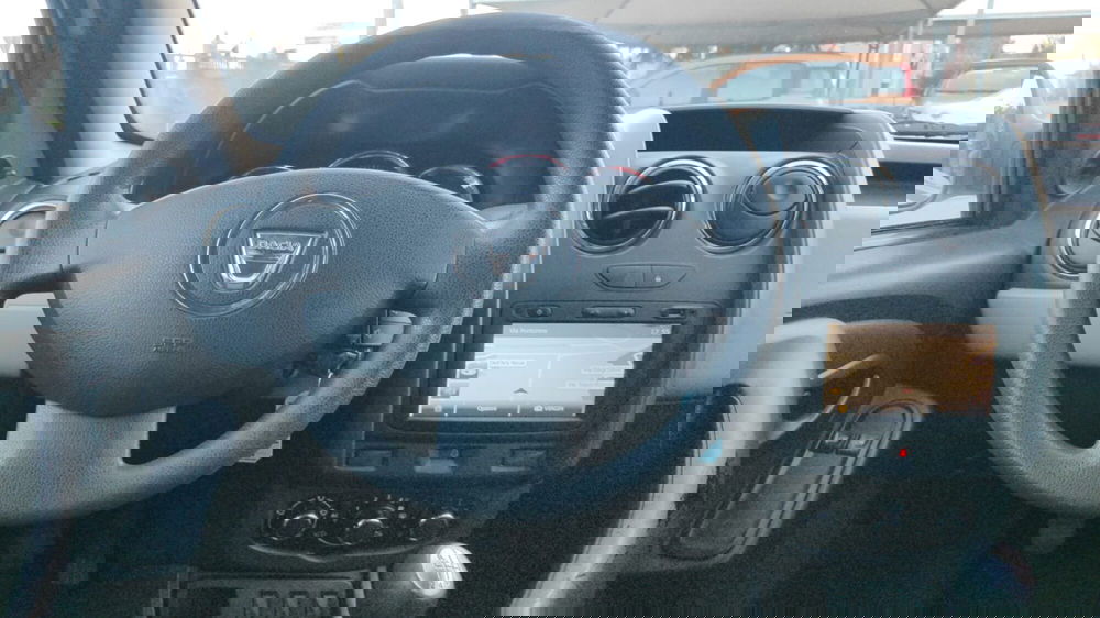 Dacia Duster usata a Firenze (15)