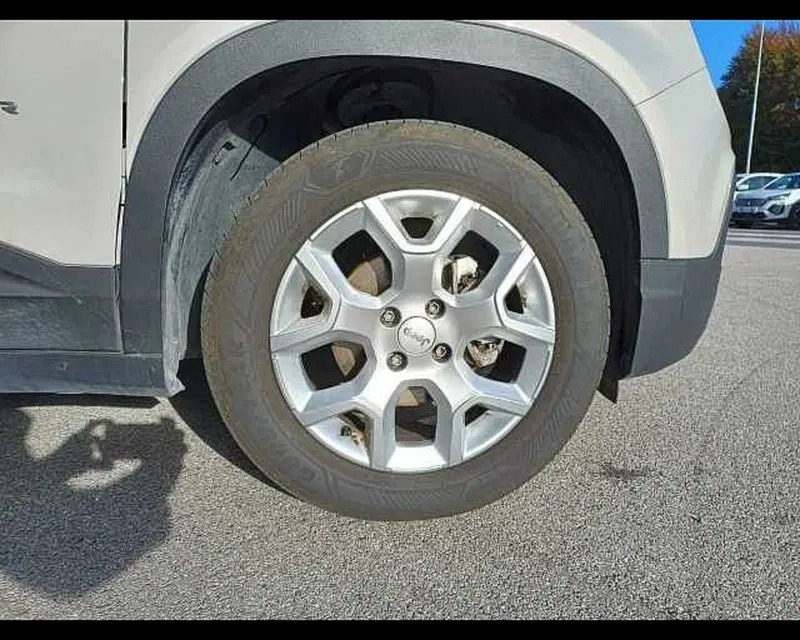 Jeep Avenger usata a Venezia (11)