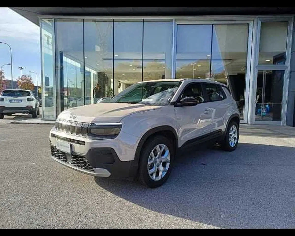 Jeep Avenger usata a Venezia (16)