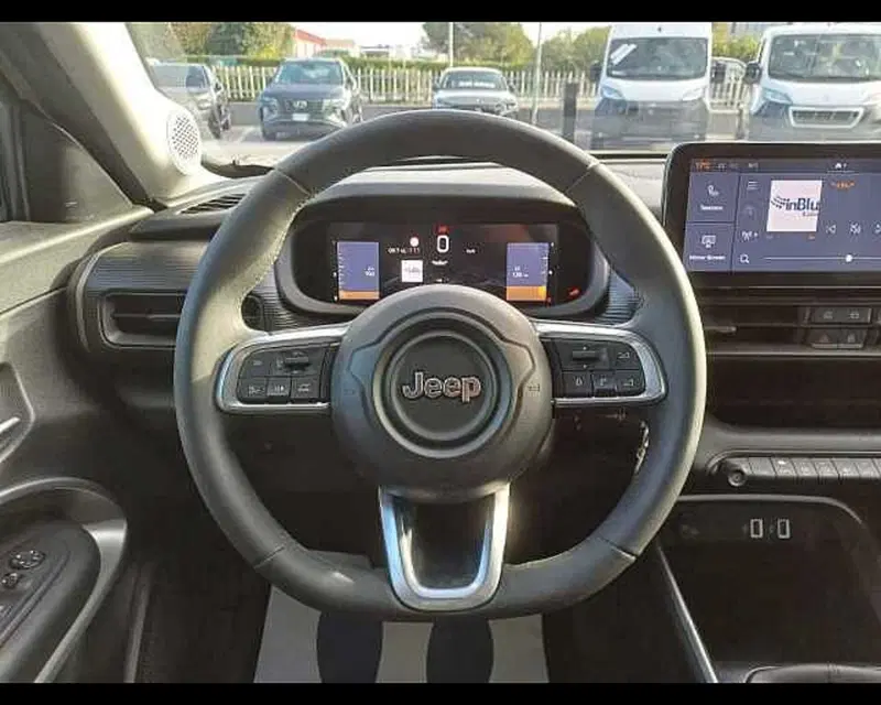 Jeep Avenger usata a Venezia (8)