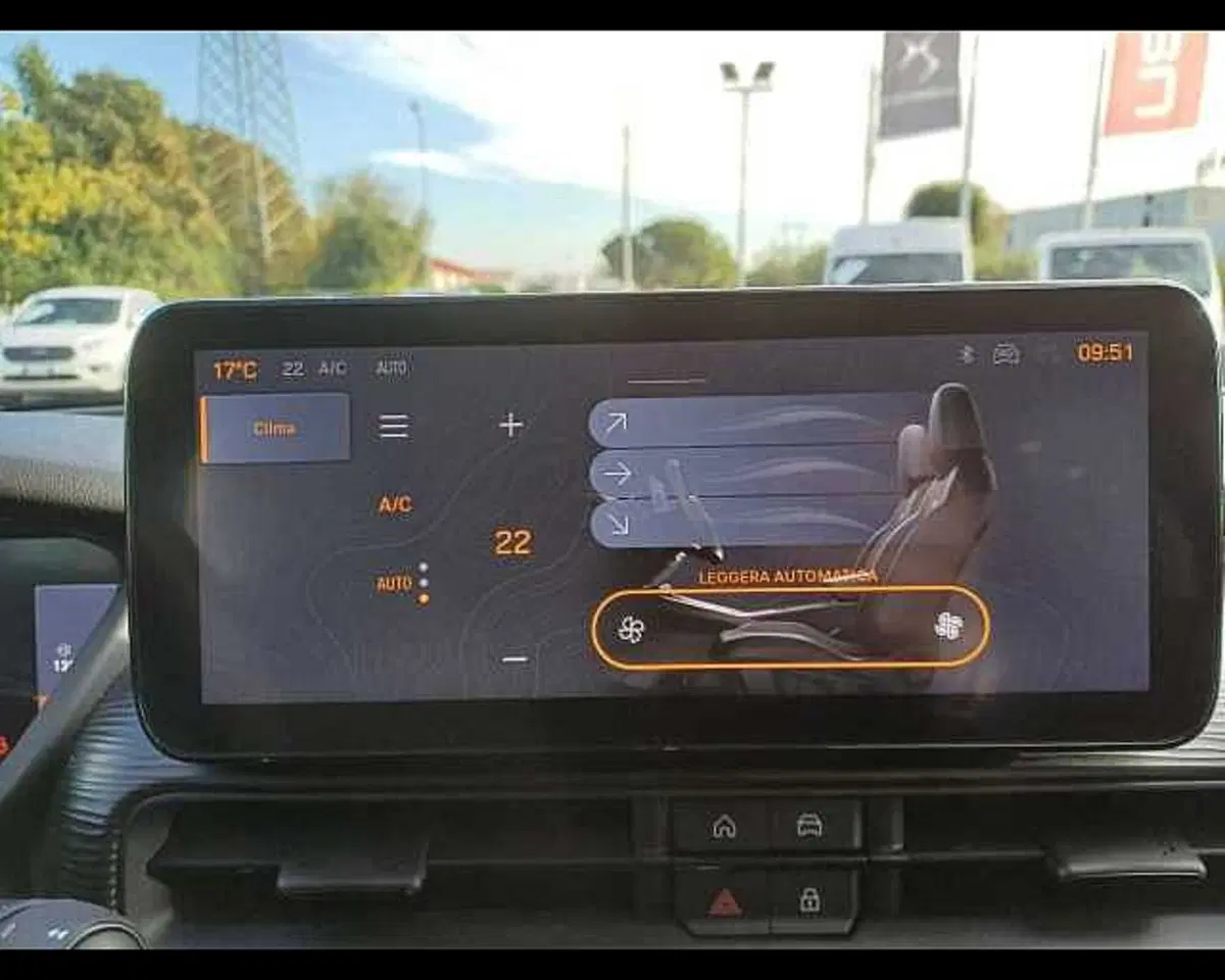Jeep Avenger usata a Venezia (9)