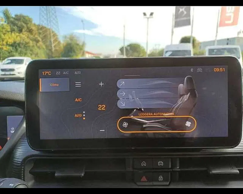 Jeep Avenger usata a Venezia (9)