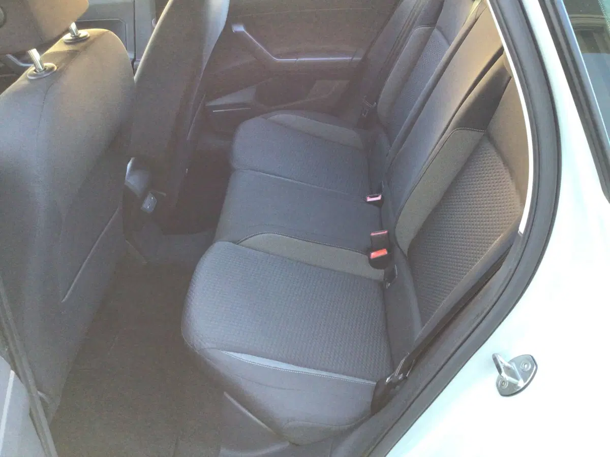 Volkswagen Polo usata a Genova (12)