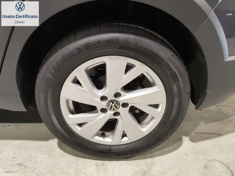 Volkswagen Taigo usata a Genova (7)