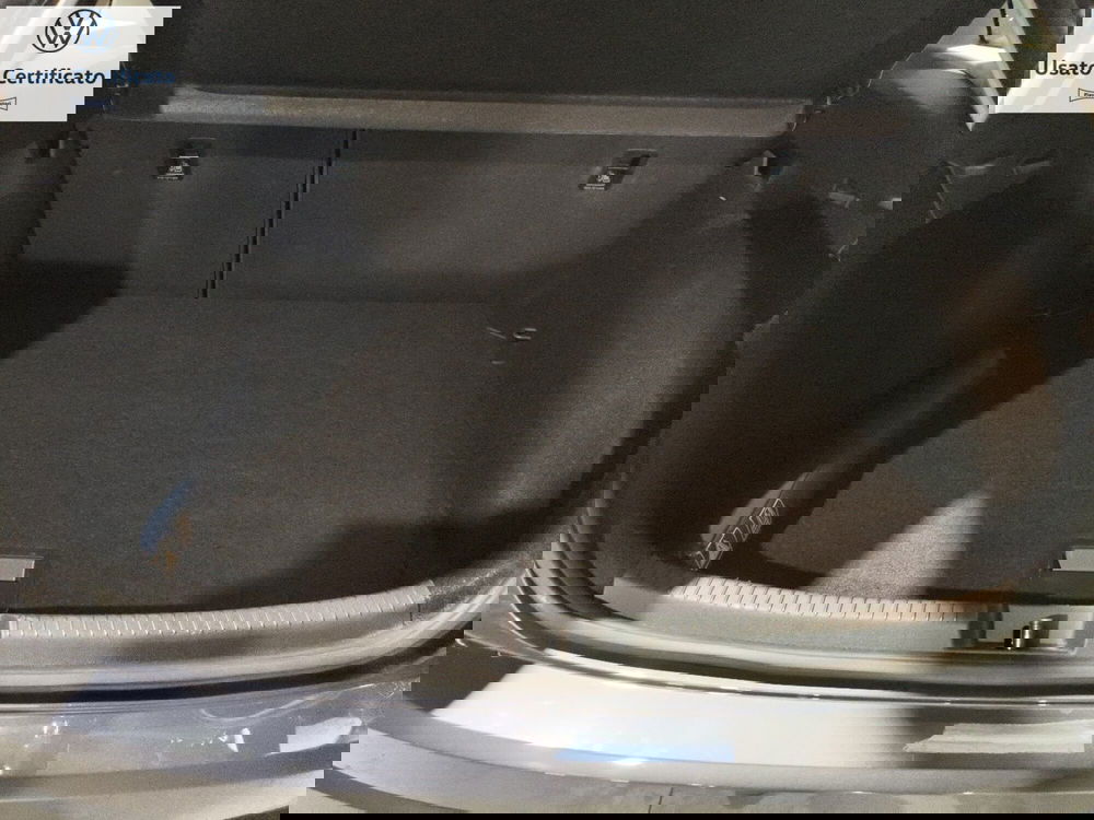 Volkswagen Taigo usata a Genova (8)