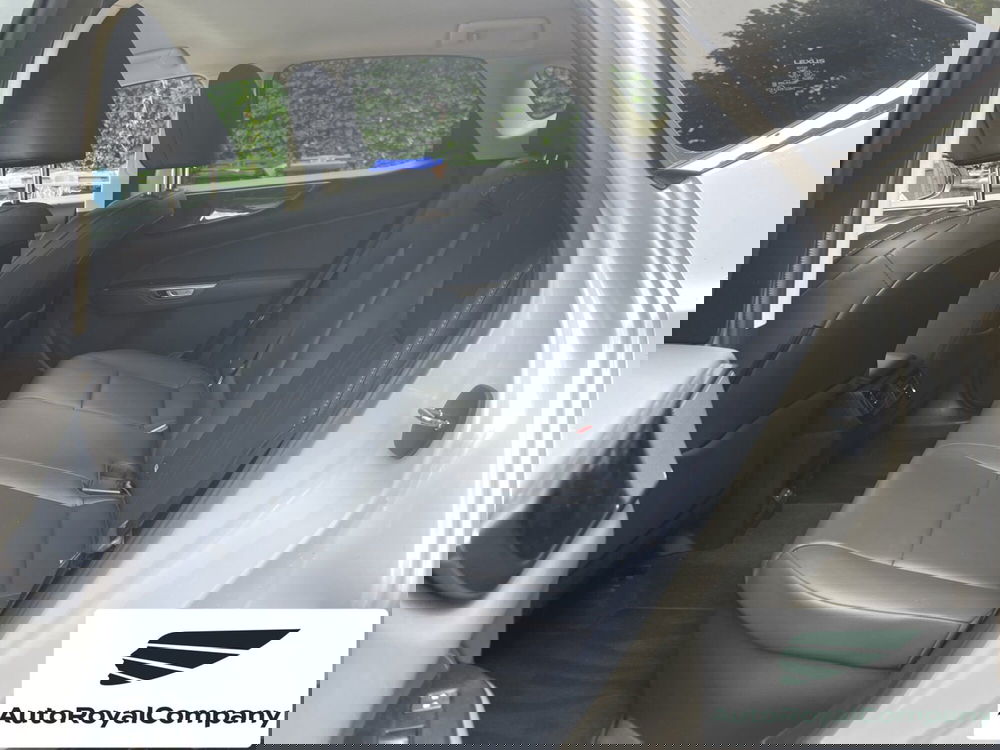 Lexus NX usata a Roma (11)