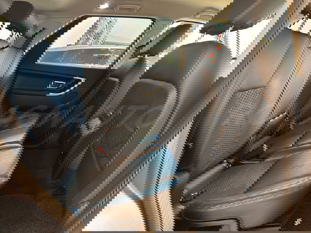 Land Rover Discovery Sport usata a Forlì-Cesena (14)