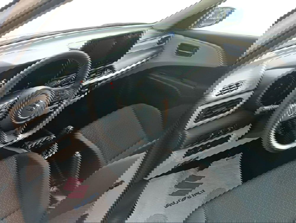 Suzuki Swift nuova a Milano (5)