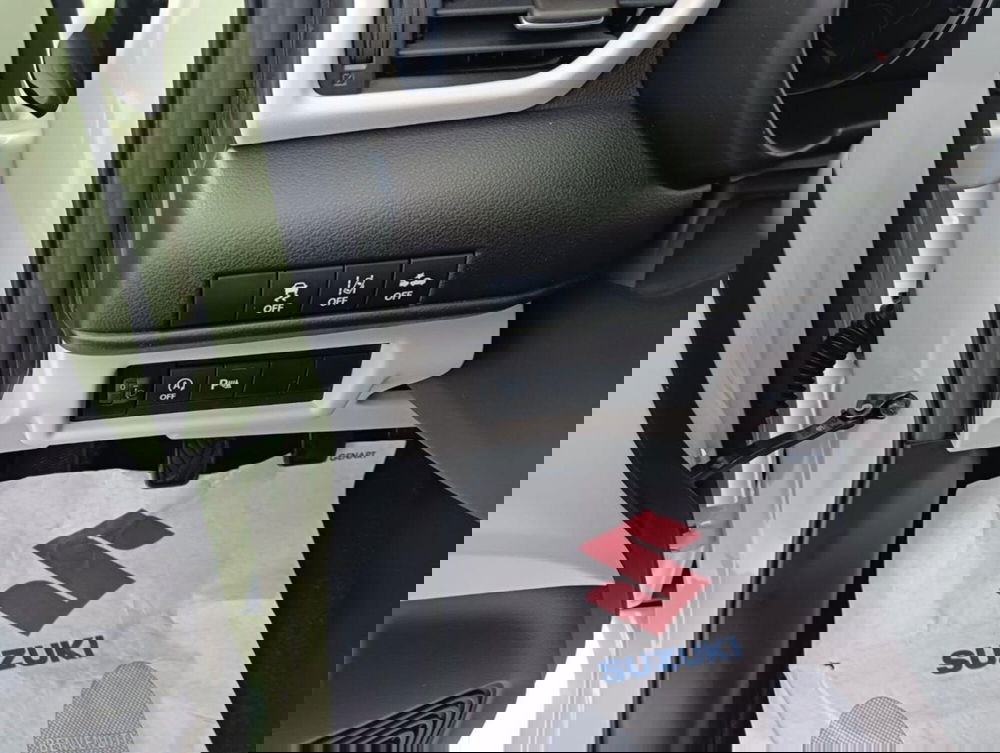 Suzuki Swift nuova a Milano (13)