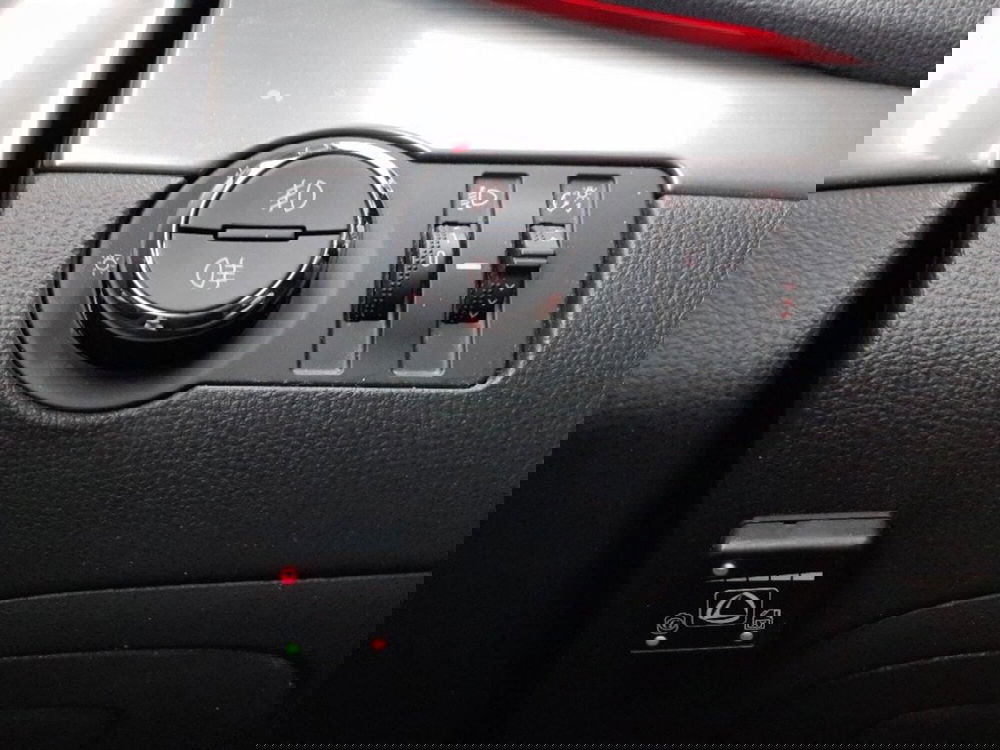 Opel Mokka usata a Modena (10)