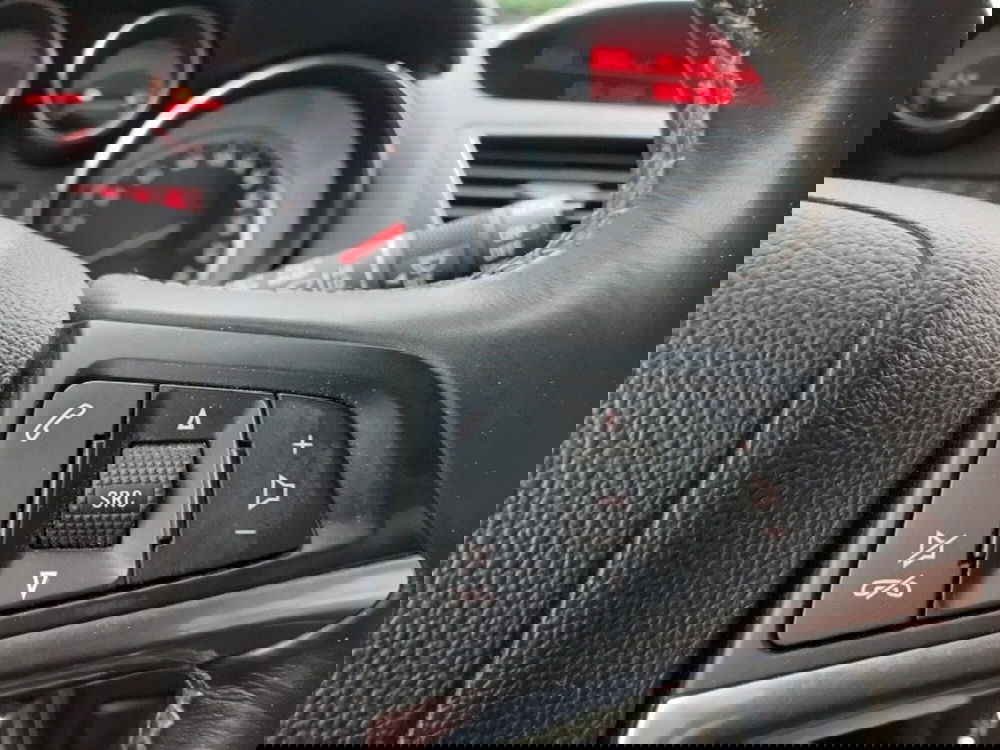 Opel Mokka usata a Modena (11)