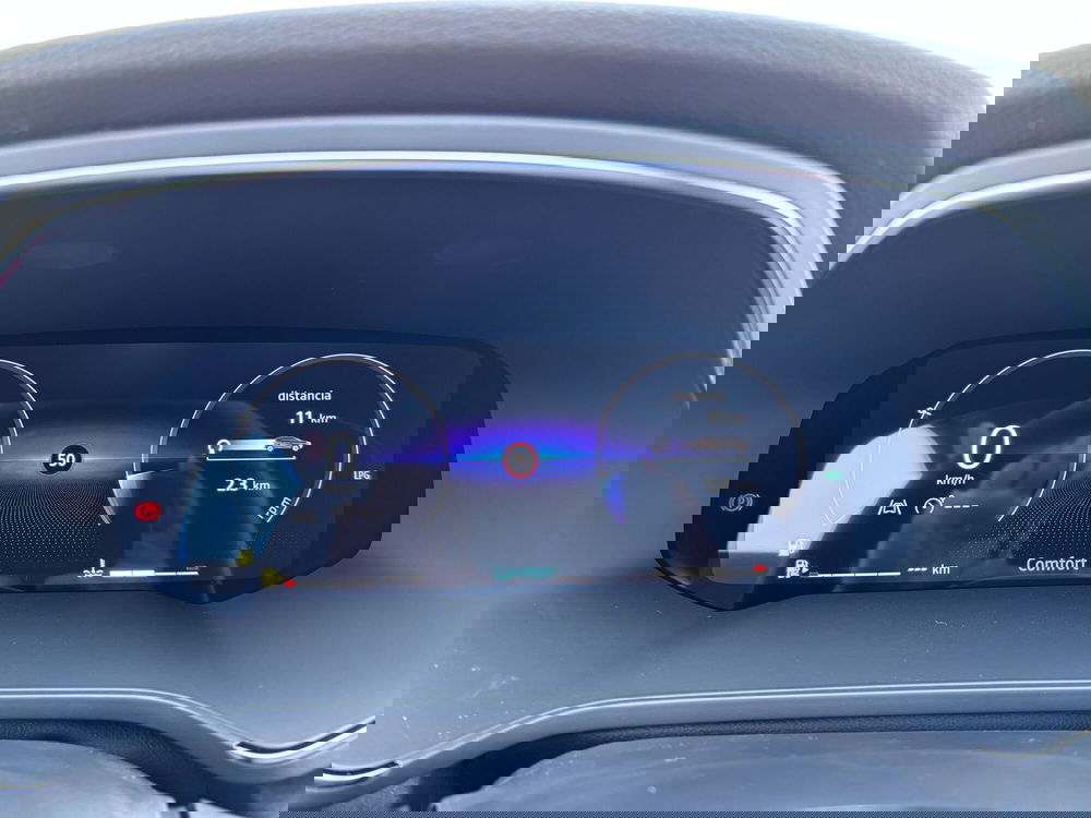 Renault Captur nuova a Ancona (14)