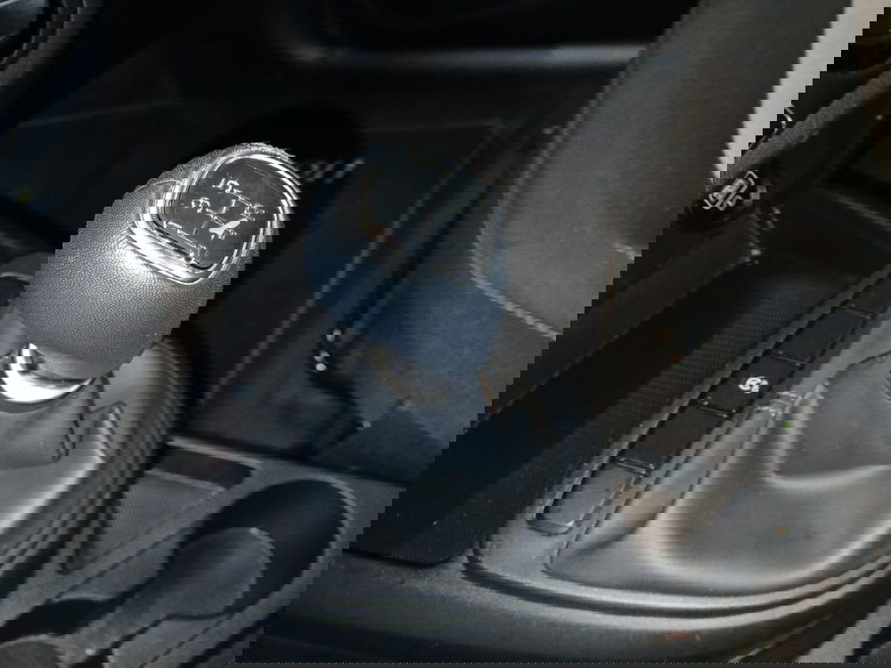 Hyundai i10 usata a Roma (19)