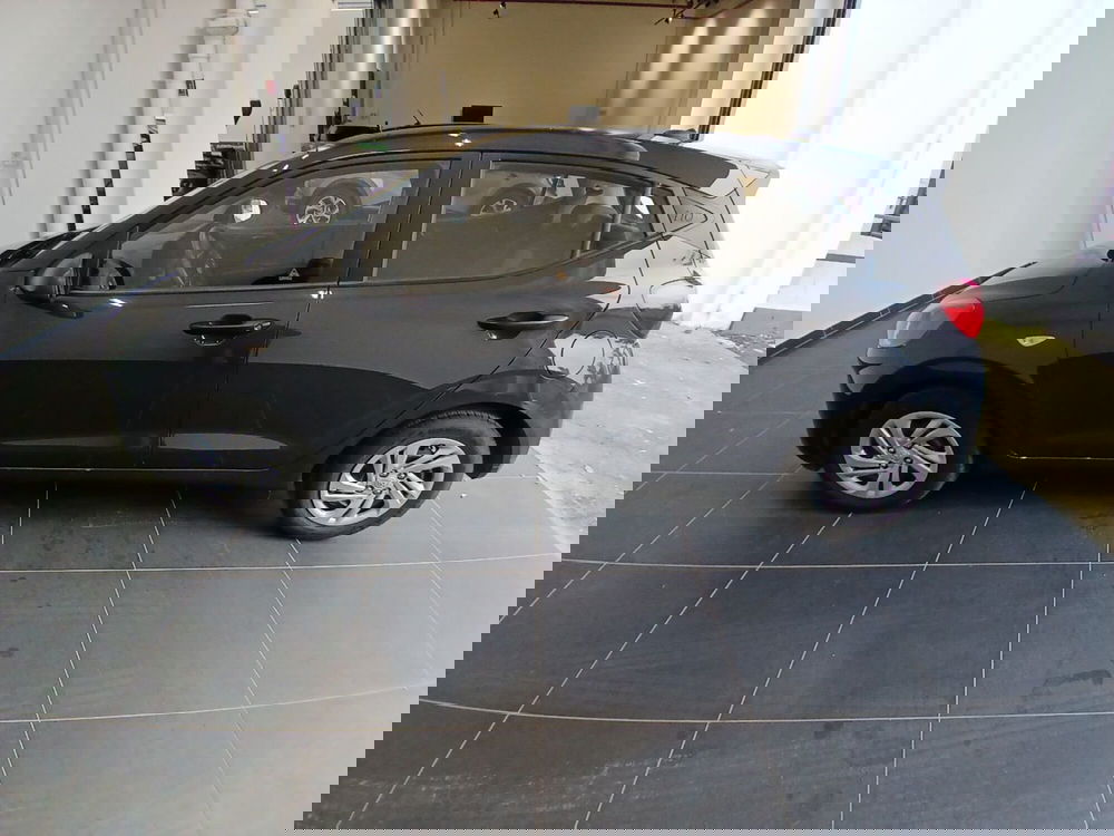 Hyundai i10 usata a Roma (8)