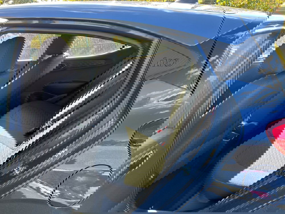 Hyundai i10 nuova a Latina (12)