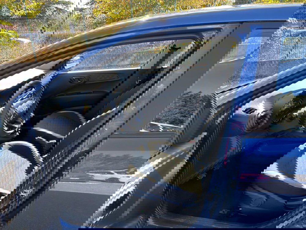 Hyundai i10 nuova a Latina (13)